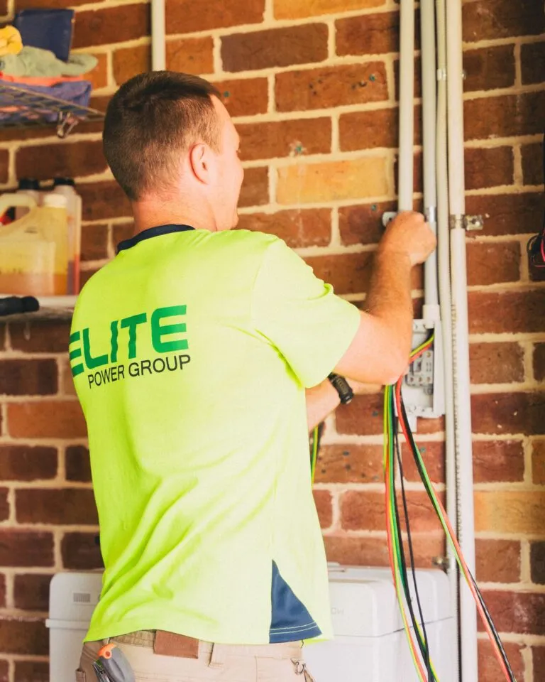 Cum schimbi furnizorul de energie electrică sau de gaz fără să rămâi fără curent Cum schimbi furnizorul de energie electrică sau de gaz fără să rămâi fără curent