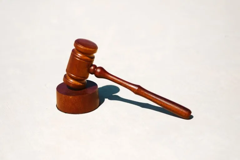 Photo legal structure