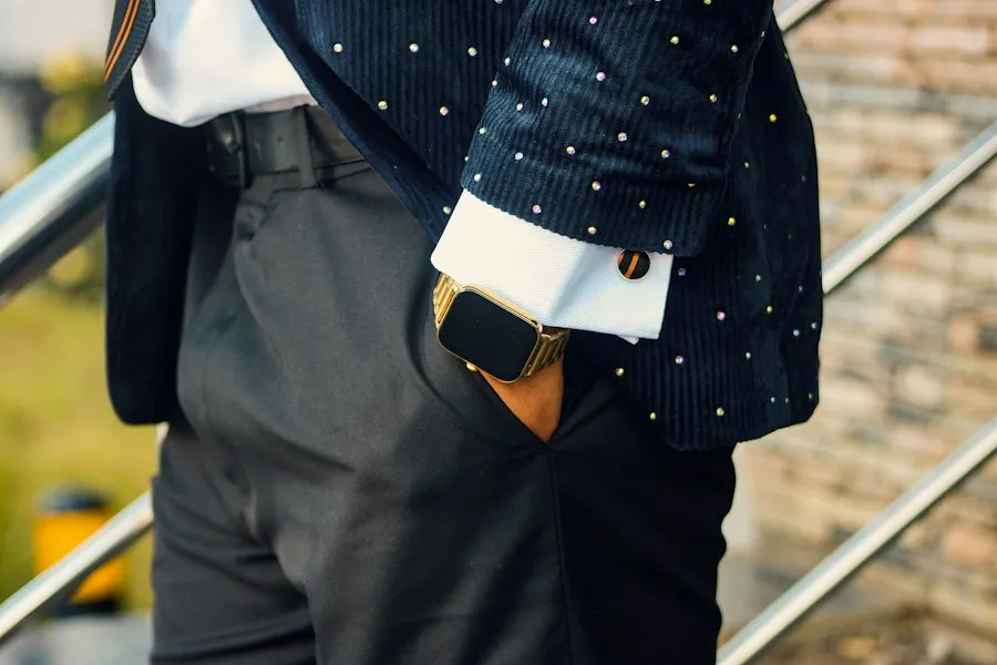Photo office outfit mistakes